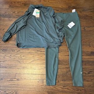 Nike Dri Fit Longsleeve Quarter Zip Legging Set‎ Sage Gree XL